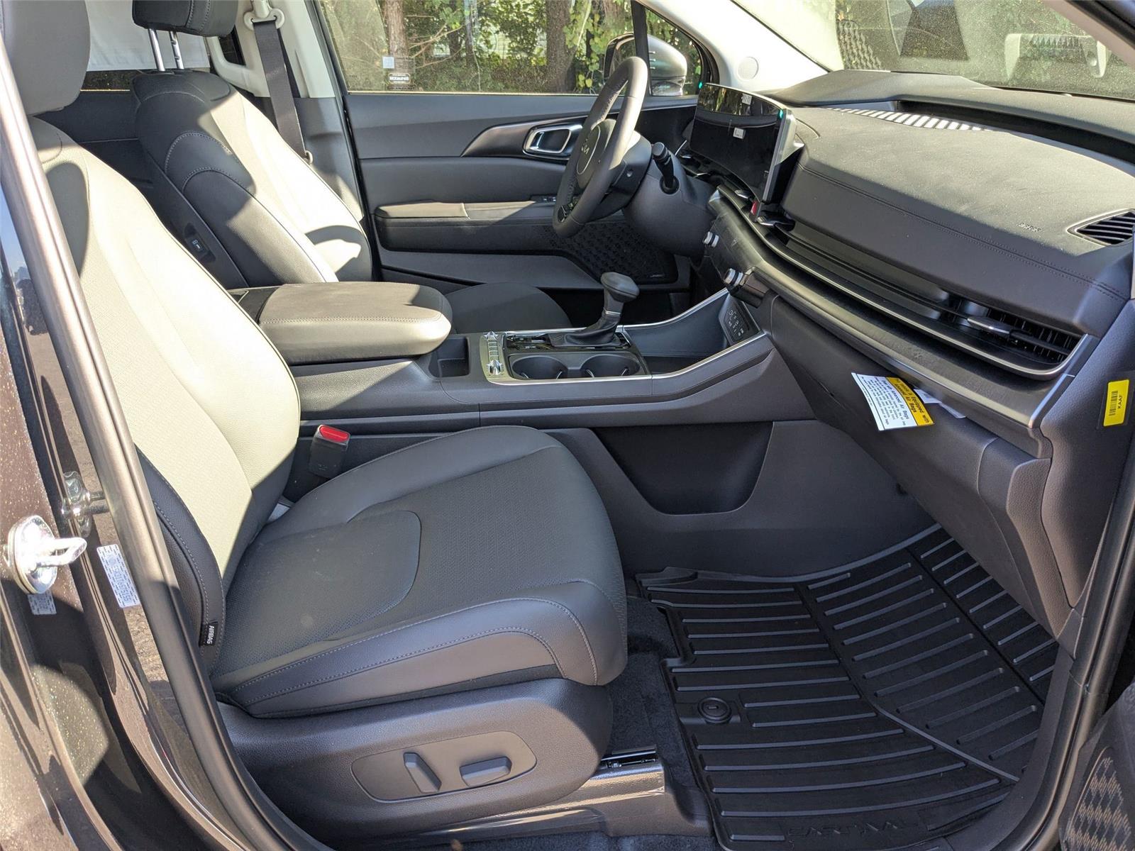 2026 Kia Carnival SX Prestige photo 36