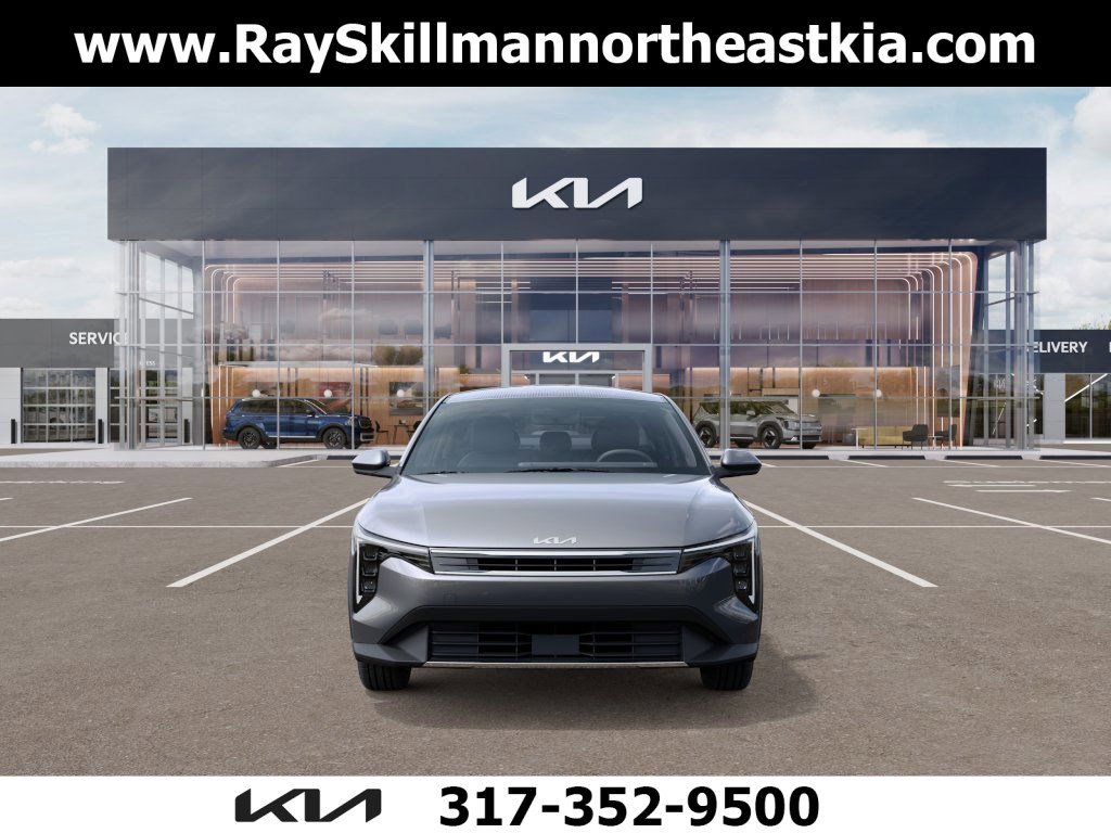 2025 Kia K4 EX photo 2