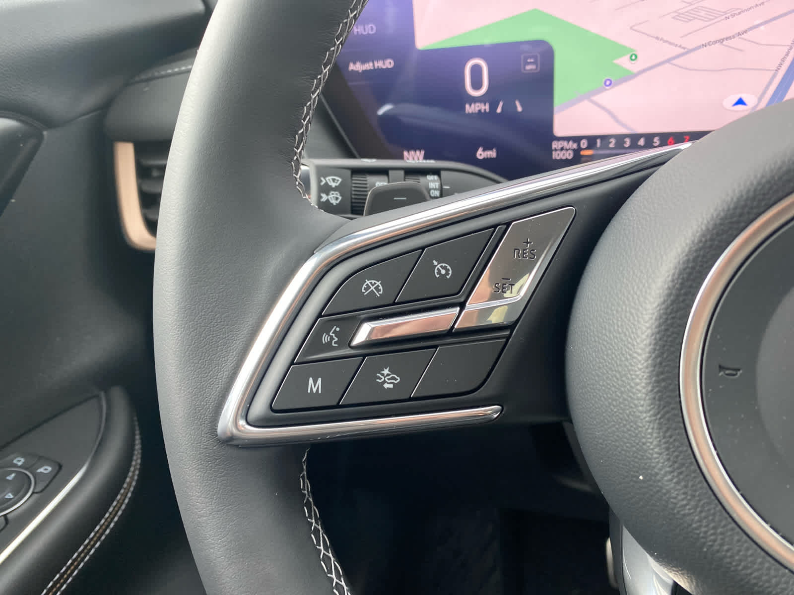 2025 Buick Envision Sport Touring photo 18