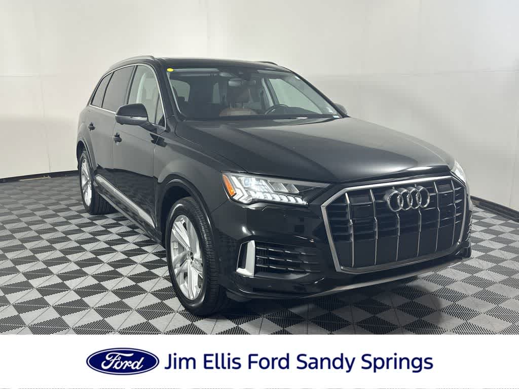 2023 Audi Q7 Premium Plus's photo