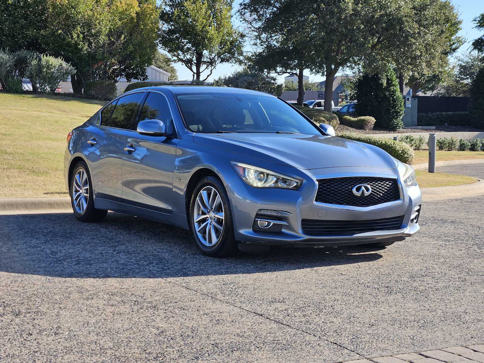 Used 2015 INFINITI Q50 Premium with VIN JN1BV7AP0FM333091 for sale in Fort Worth, TX