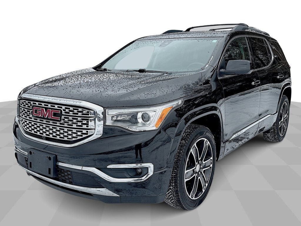 2017 GMC Acadia Denali's photo