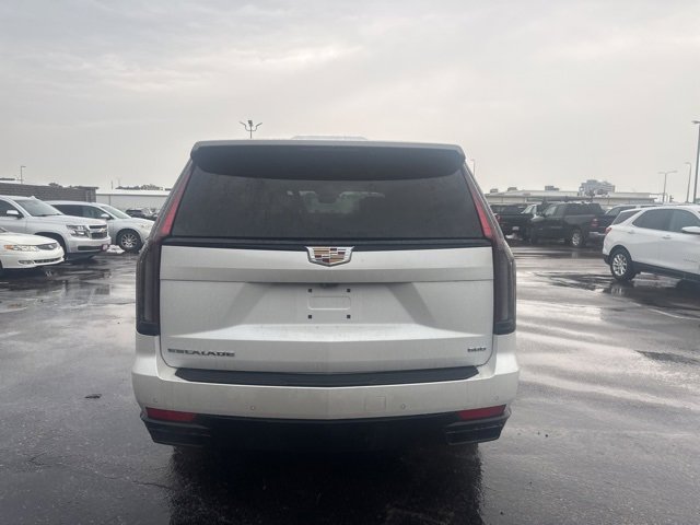 2024 Cadillac Escalade ESV Sport Platinum photo 3