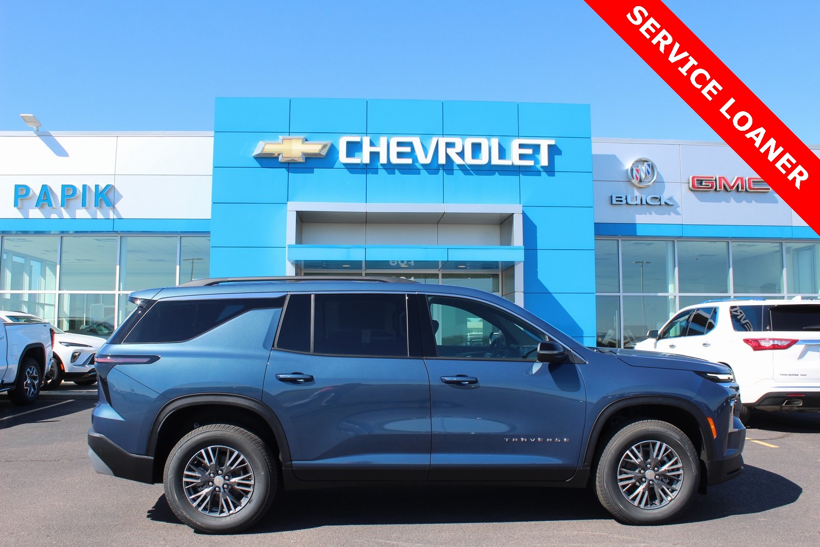 2026 Chevrolet Traverse LT's photo