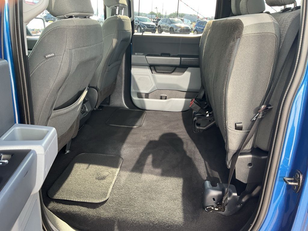 2023 Ford F-150 XLT photo 25