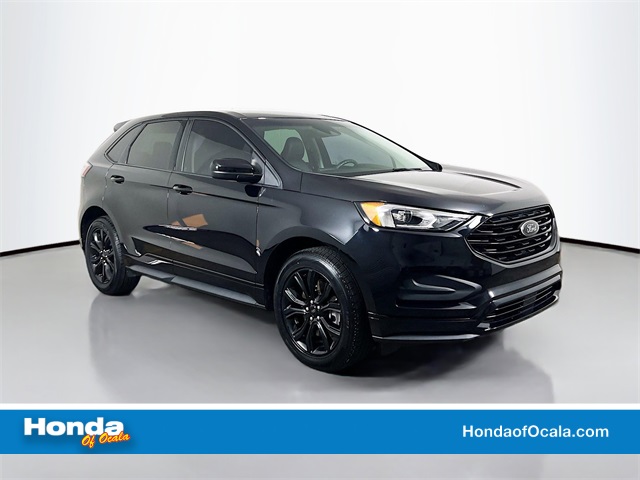 2022 Ford Edge SE's photo
