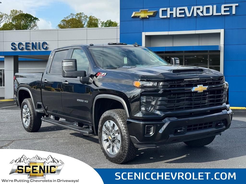2026 Chevrolet Silverado HD Custom's photo