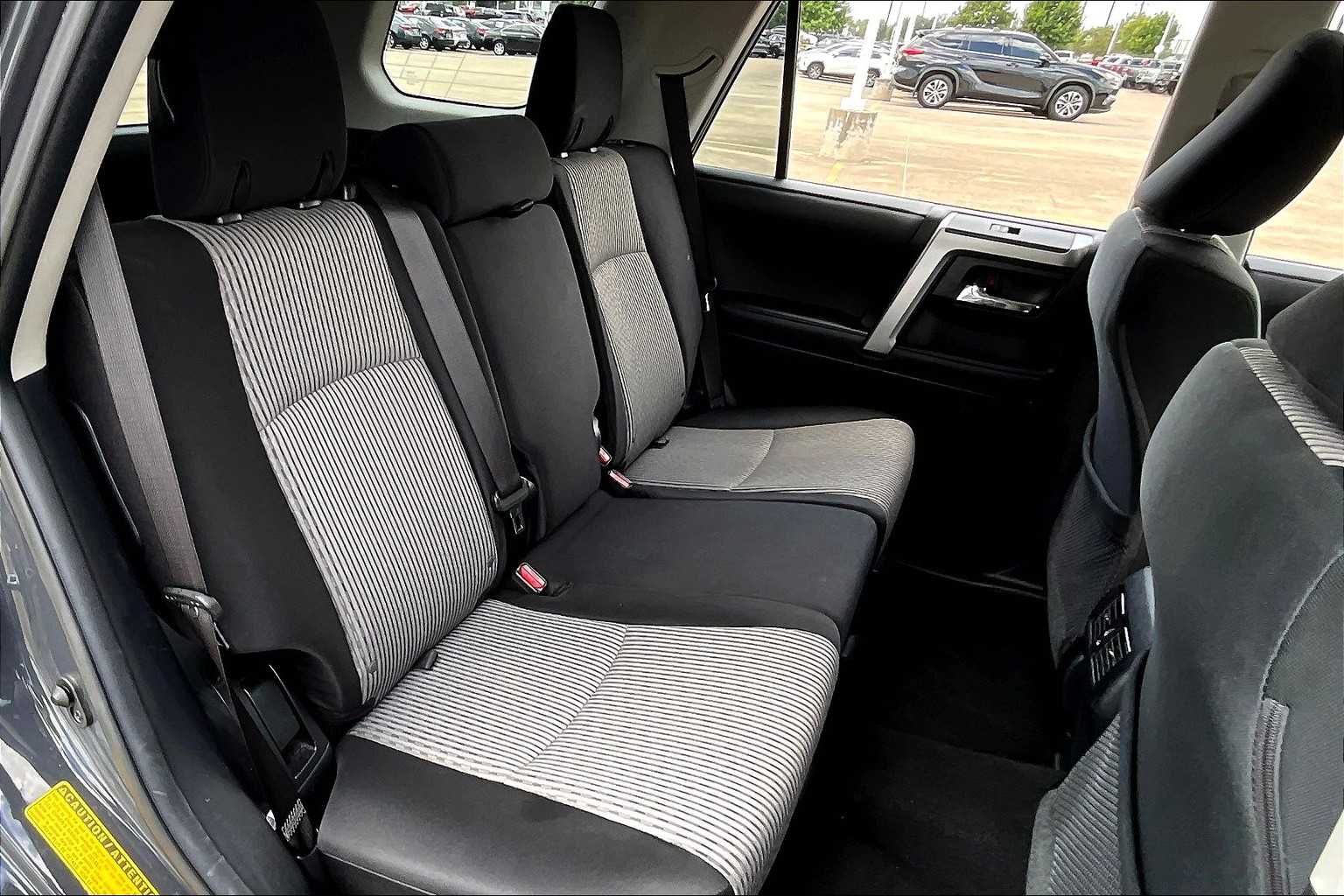 2024 Toyota 4Runner SR5 photo 20