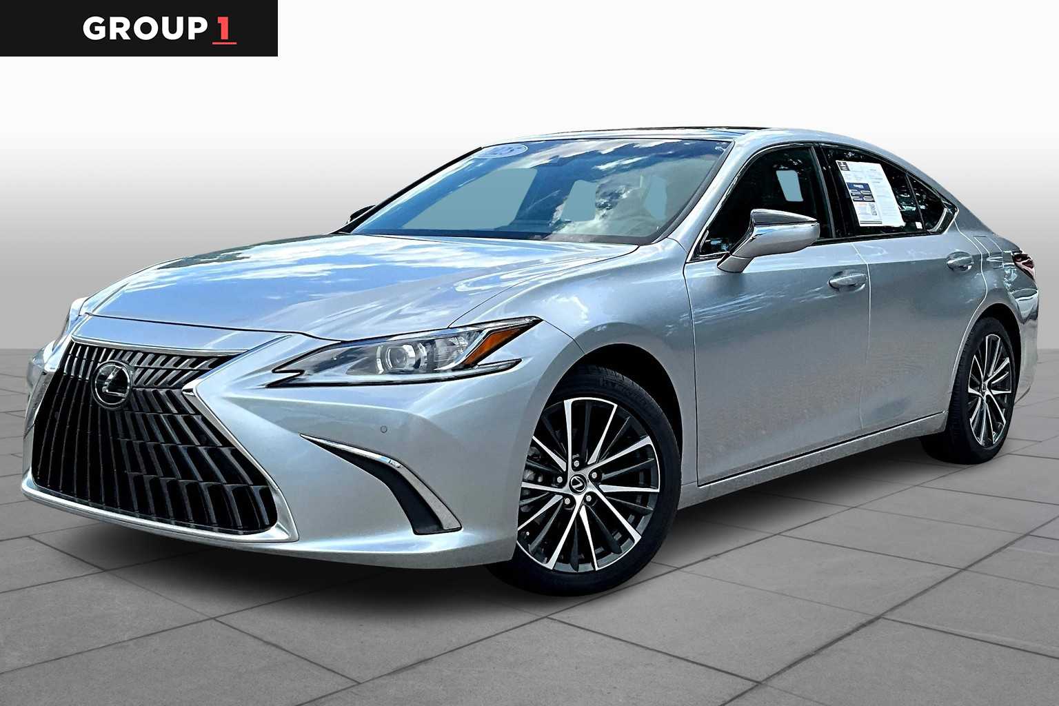 2025 Lexus ES 350's photo