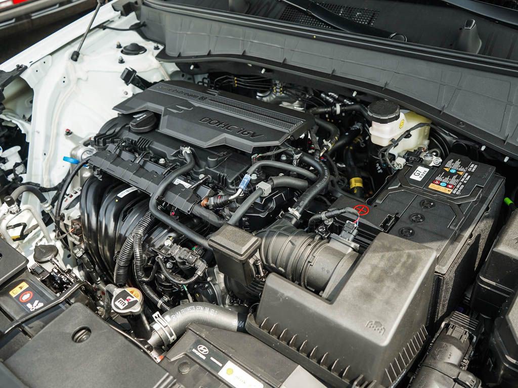 2026 Hyundai Kona SEL photo 4