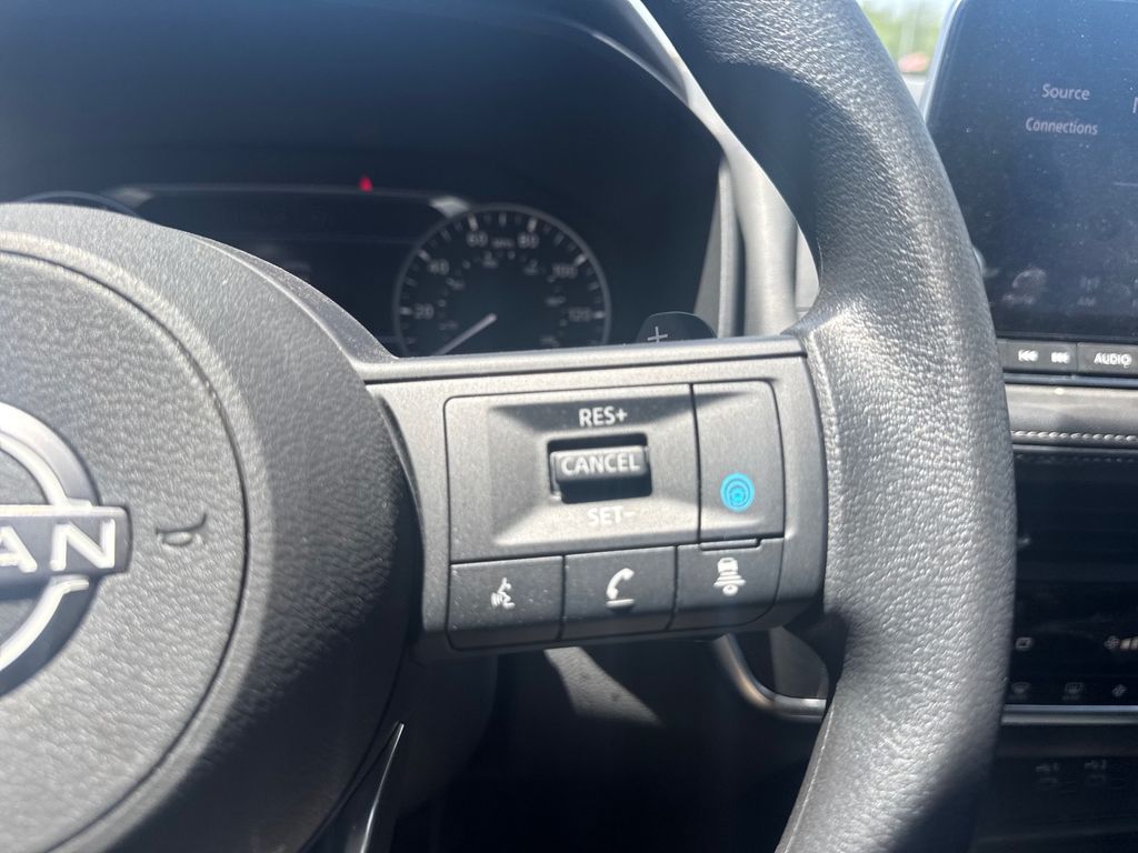 2024 Nissan Rogue SV photo 31