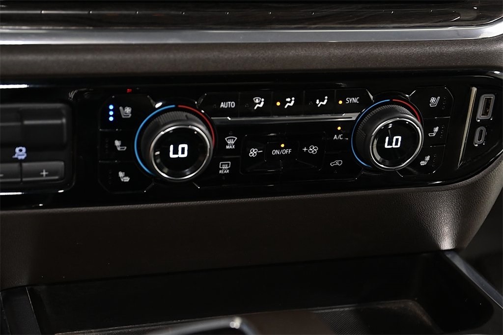 2024 Chevrolet Silverado 1500 LTZ photo 15