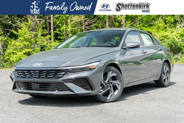 2025 Hyundai Elantra Limited's photo