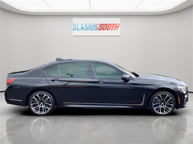 2022 Bmw M760Li M760Li xDrive photo 2