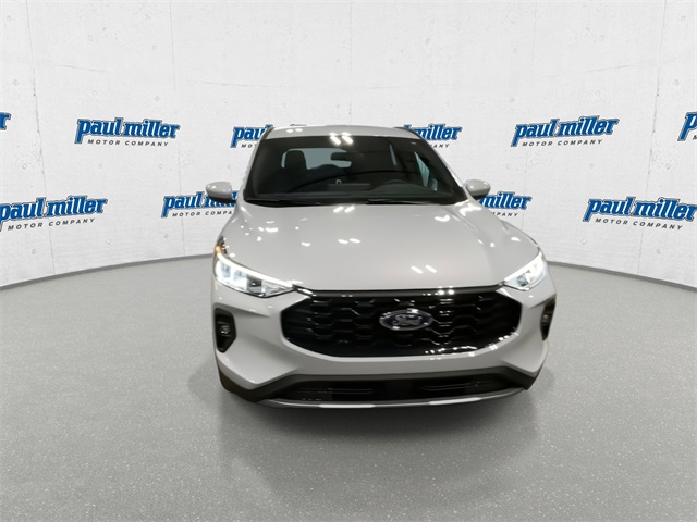 2026 Ford Escape Hybrid ST-Line Select photo 3