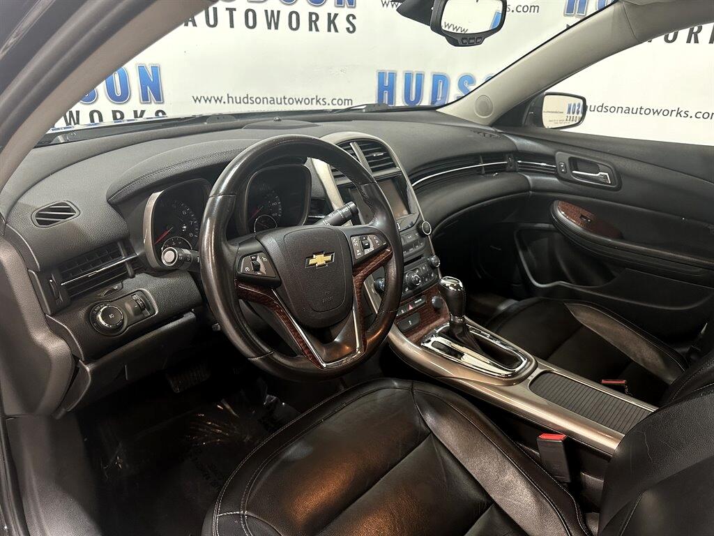 2013 Chevrolet Malibu LTZ photo 14