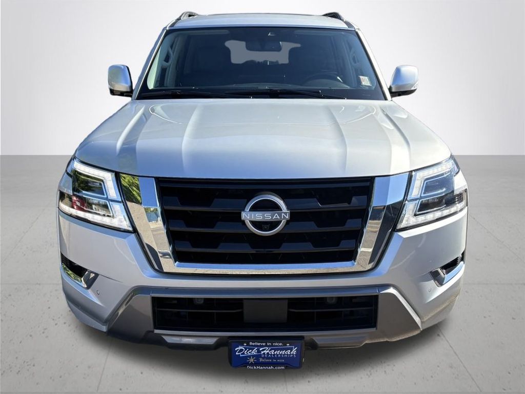 2022 Nissan Armada SL photo 2