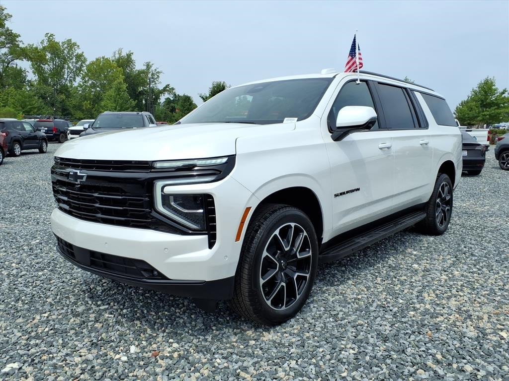 2025 Chevrolet Suburban RST photo 10