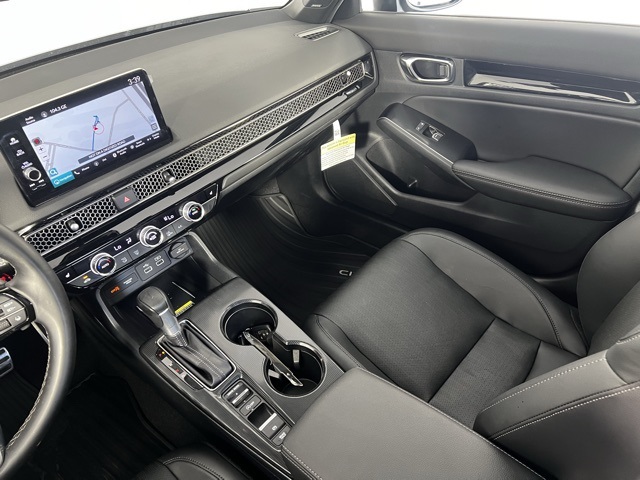 View 32