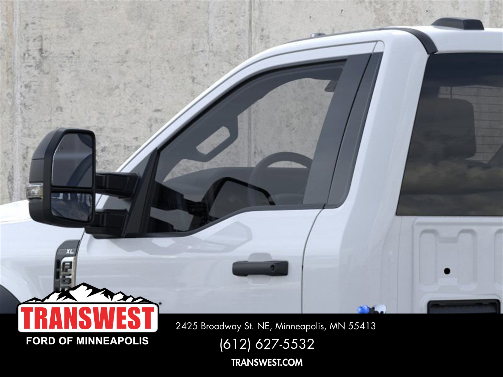 2025 Ford F-600 photo 20