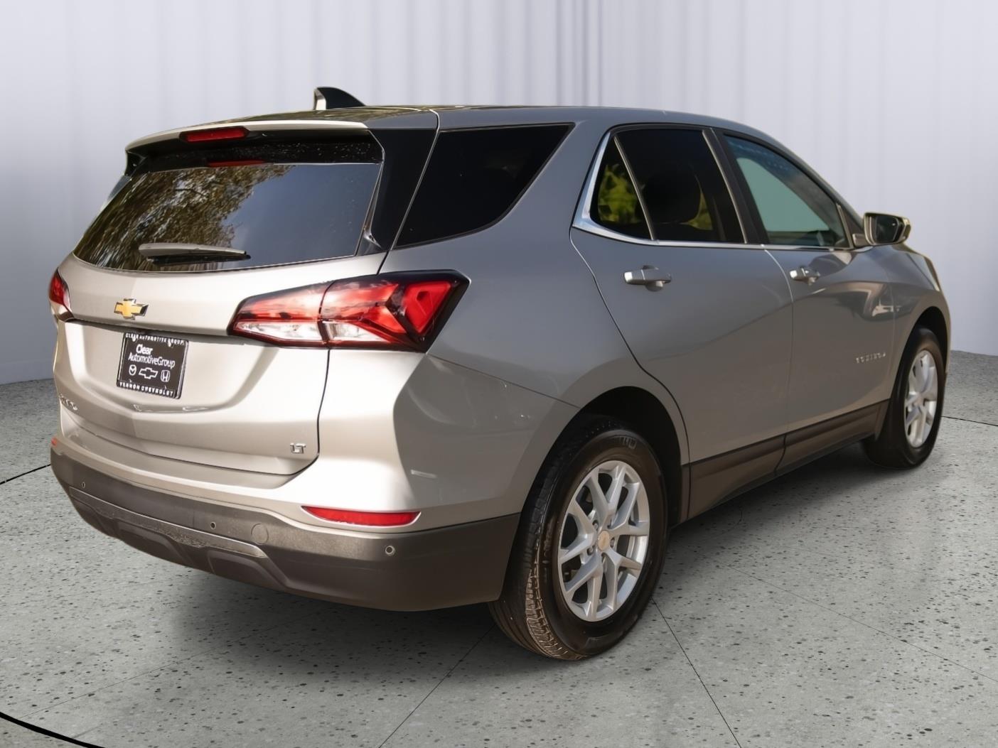 2024 Chevrolet Equinox LT photo 20