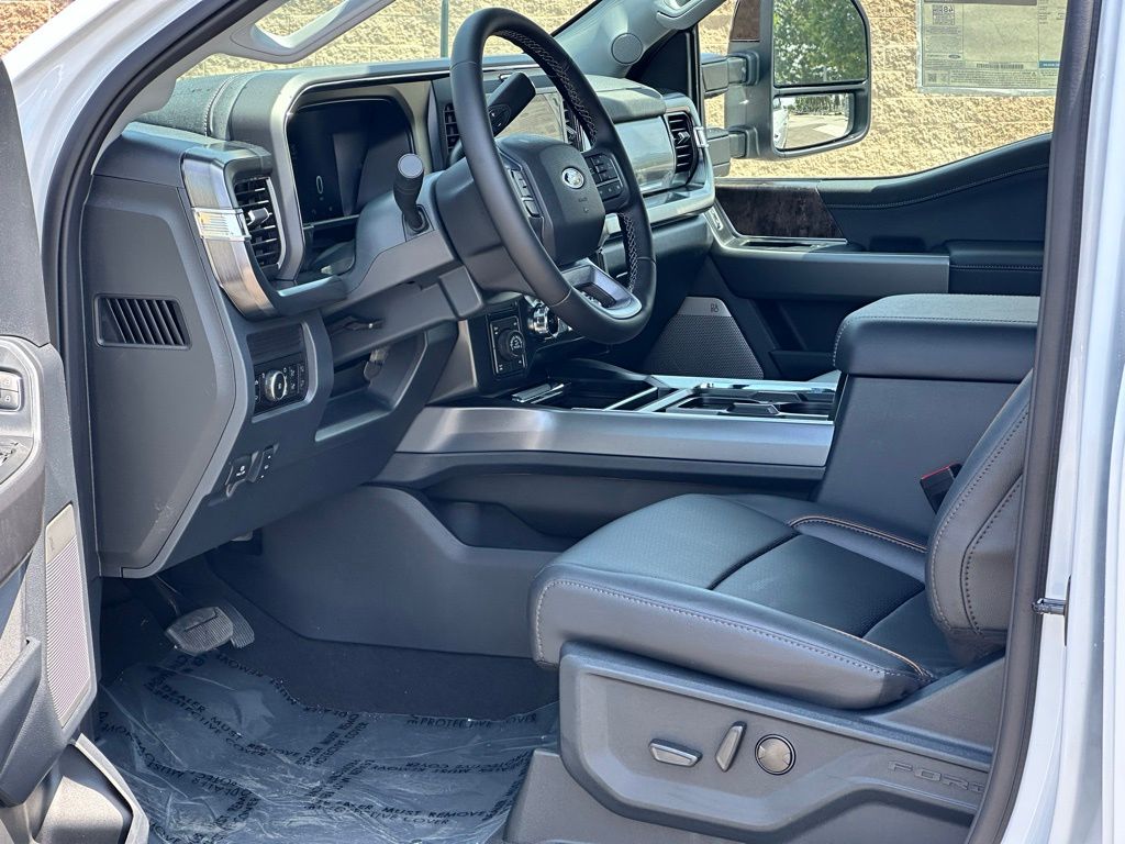 2025 Ford F-250 Super Duty Lariat