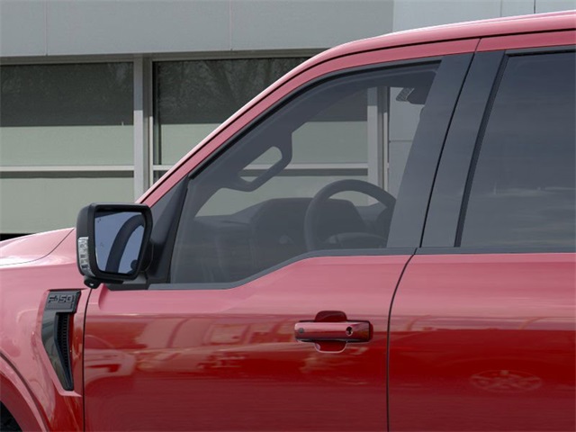 2025 Ford F-150 XLT photo 18