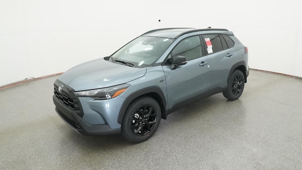 2026 Toyota Corolla Cross LE's photo