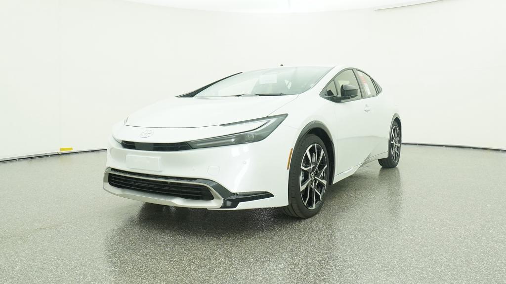 2026 Toyota Prius Plug-in Hybrid XSE photo 4