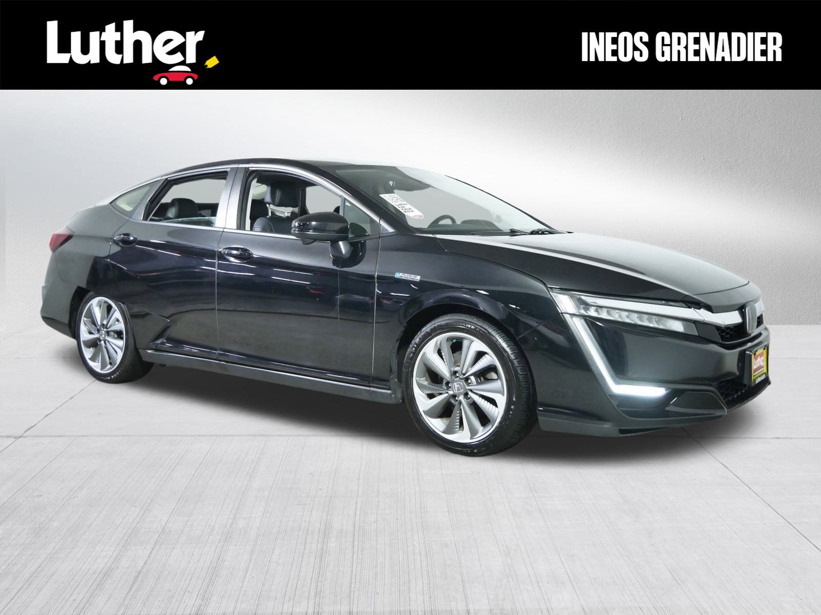 Used 2018 Honda Clarity Touring with VIN JHMZC5F31JC016493 for sale in Minneapolis, Minnesota