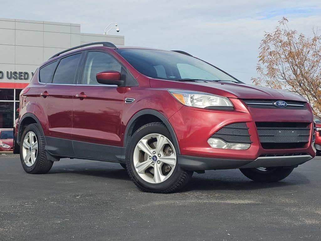 2015 Ford Escape SE photo 2