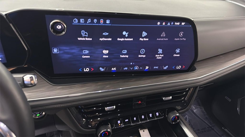 2025 Chevrolet Suburban Z71 photo 19