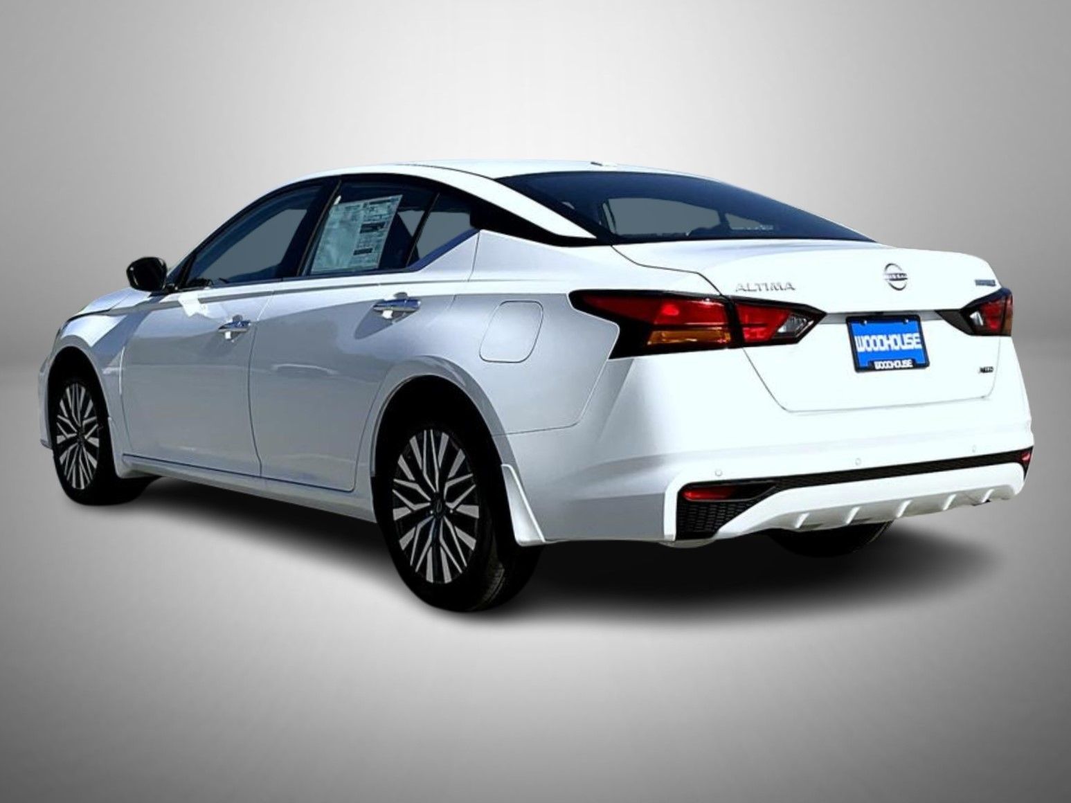 2025 Nissan Altima 2.5 SV photo 7