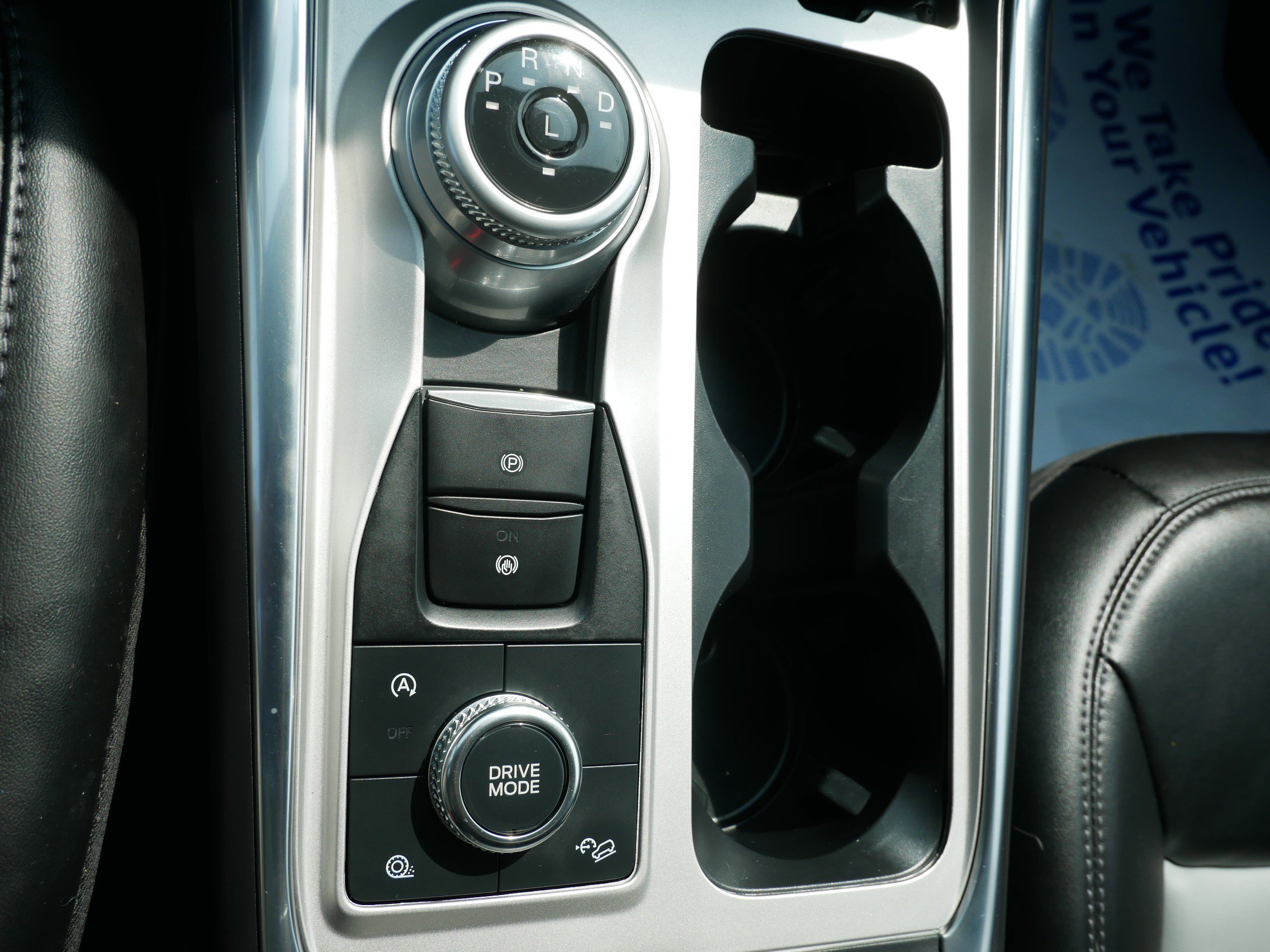 2023 Ford Explorer XLT photo 20
