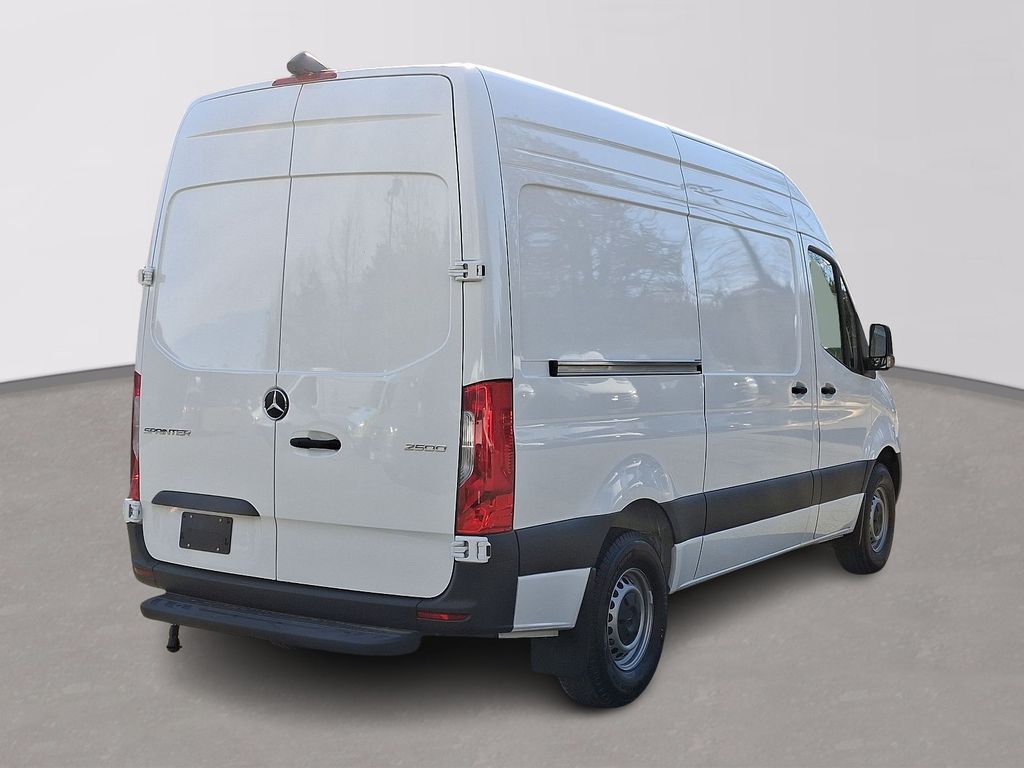 2025 Mercedes-Benz Sprinter Cargo Van Base