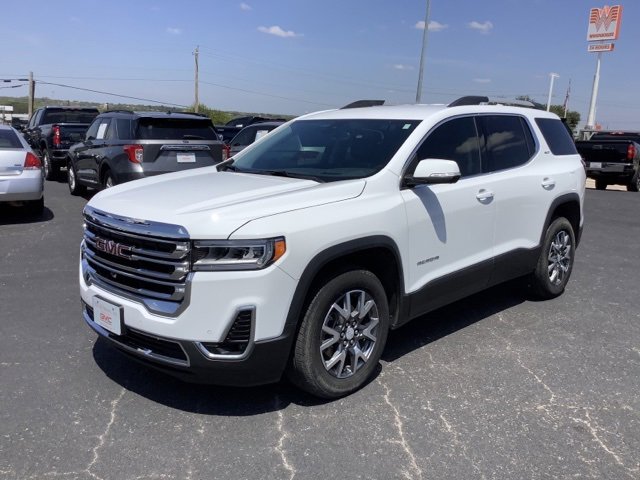 2023 Gmc Acadia SLT photo 2