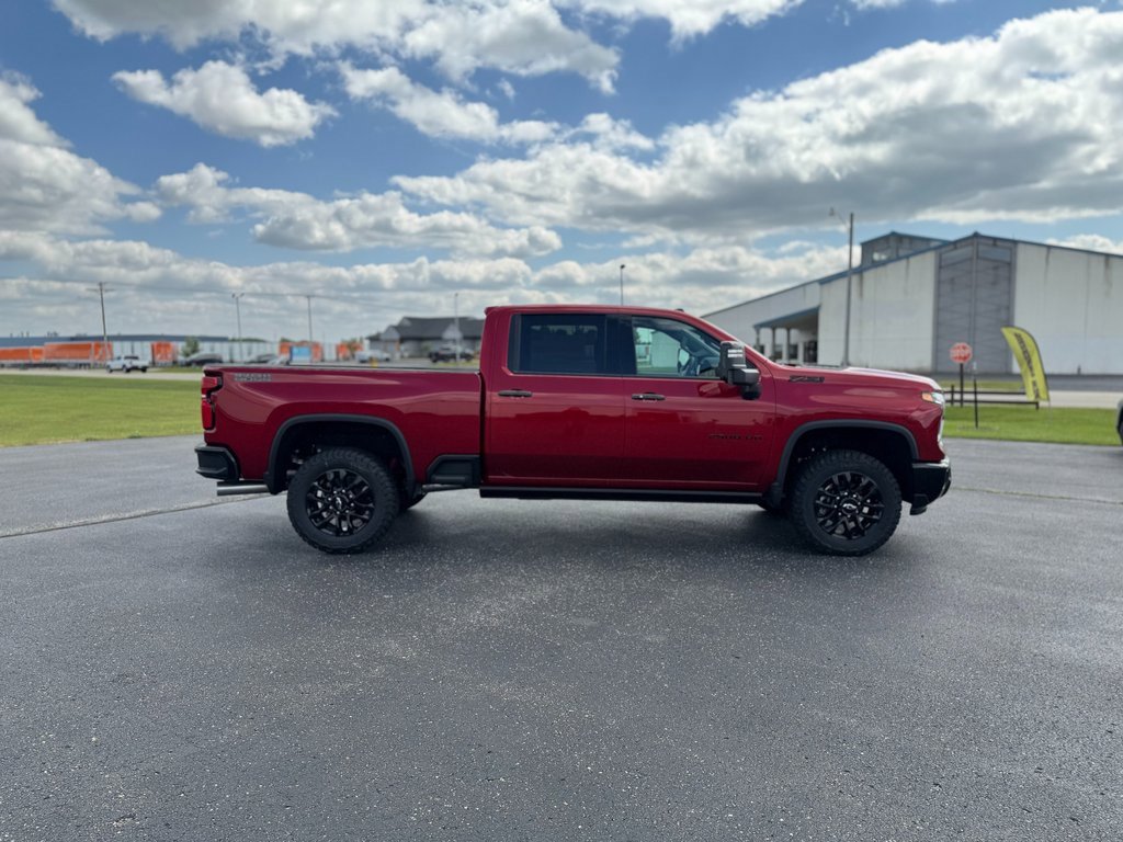 2026 Chevrolet Silverado 2500HD LTZ photo 5