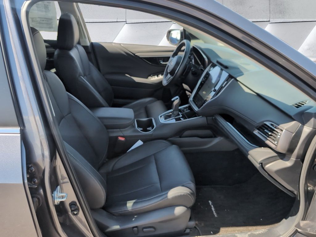 2025 Subaru Impreza Base photo 16