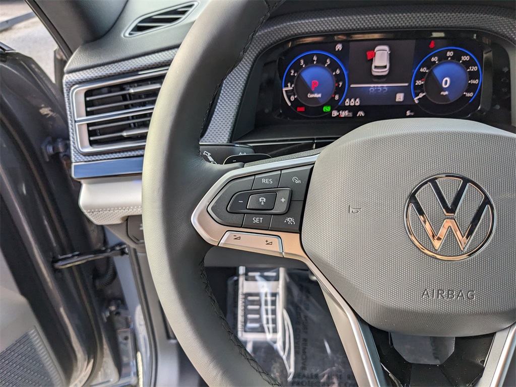 2026 Volkswagen Atlas Cross Sport SEL Premium R-Line photo 26