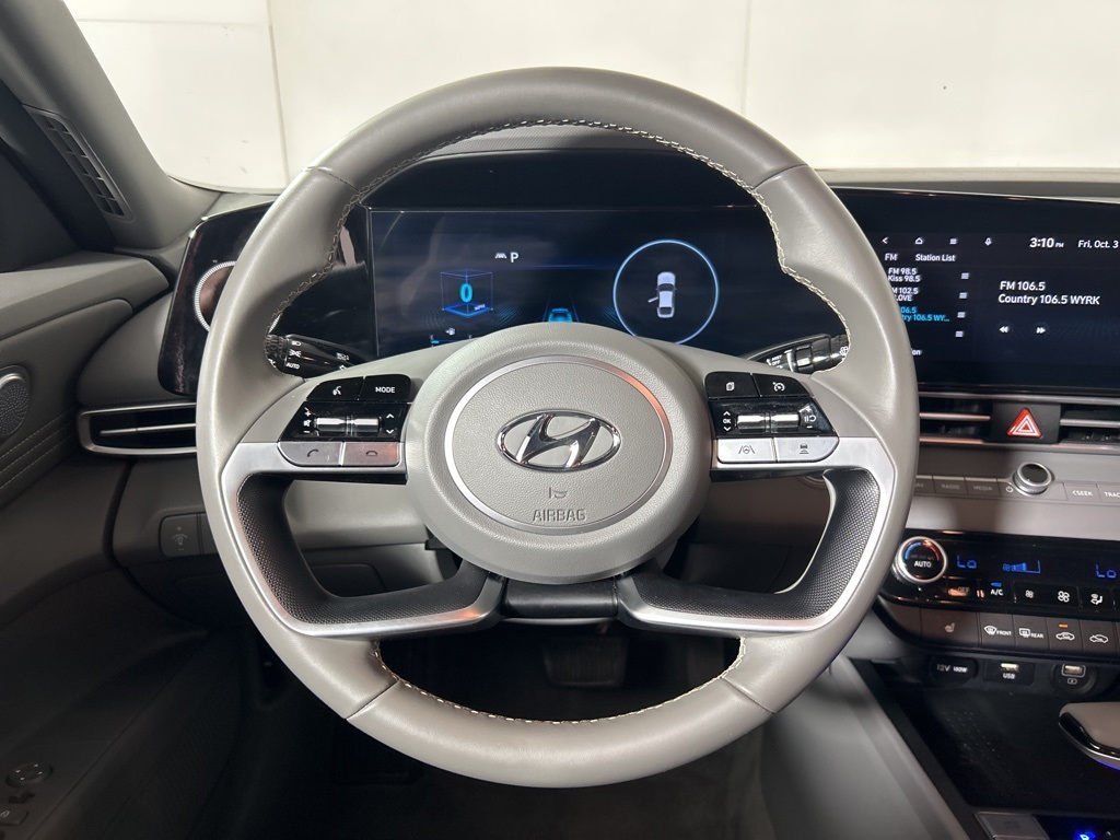 2023 Hyundai Elantra SEL photo 28