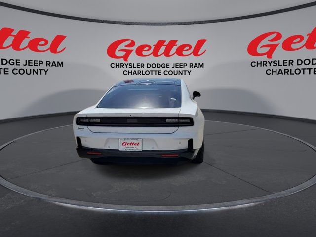 2025 Dodge Charger R/T photo 7