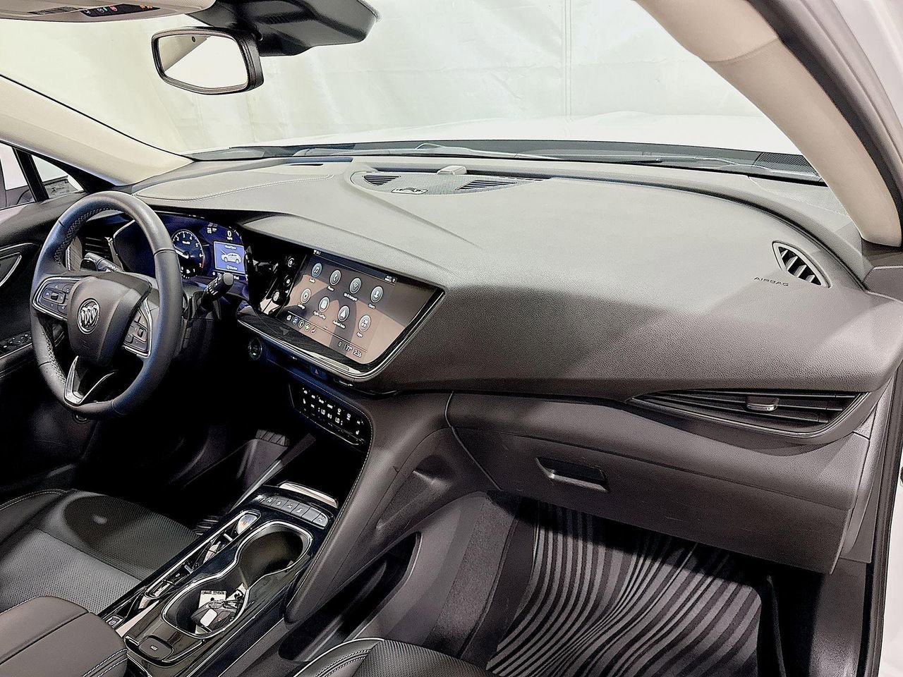 2023 Buick Envision Essence photo 25