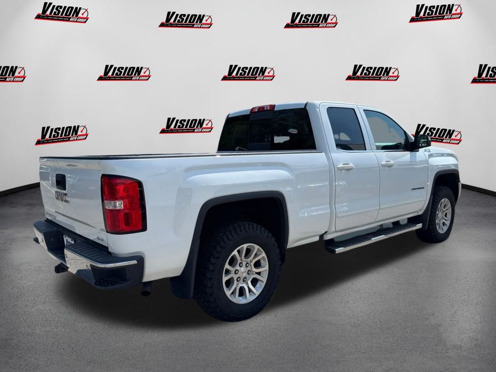 2018 Gmc Sierra 1500 SLE photo 3
