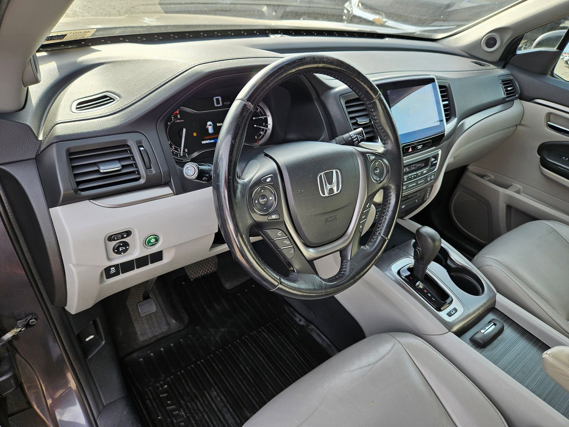 2016 Honda Pilot EX-L photo 11