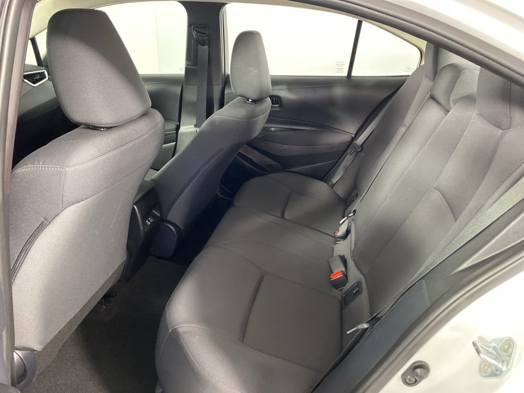 2024 Toyota Corolla LE photo 28
