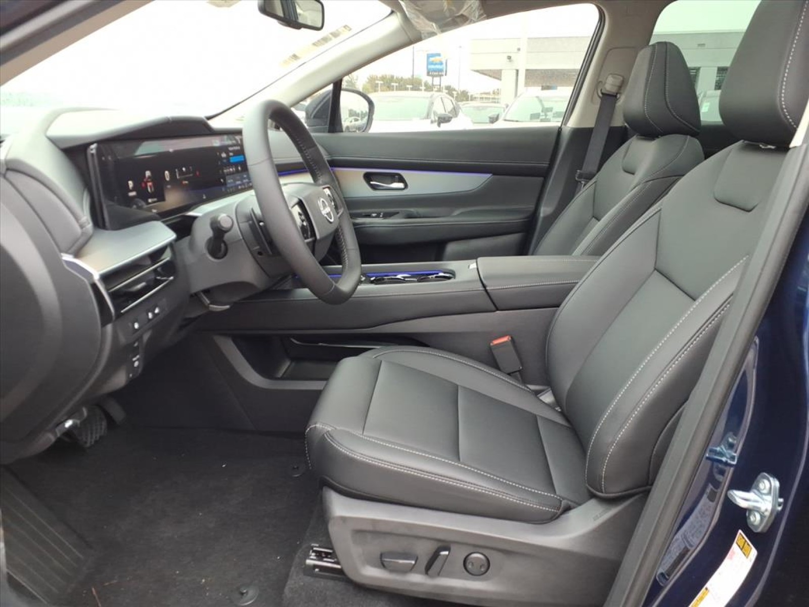 2025 Nissan Murano SL - 11