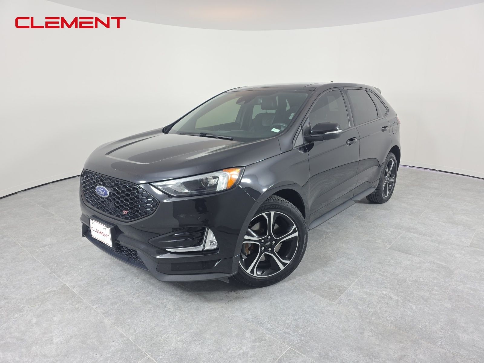 2020 Ford Edge ST's photo