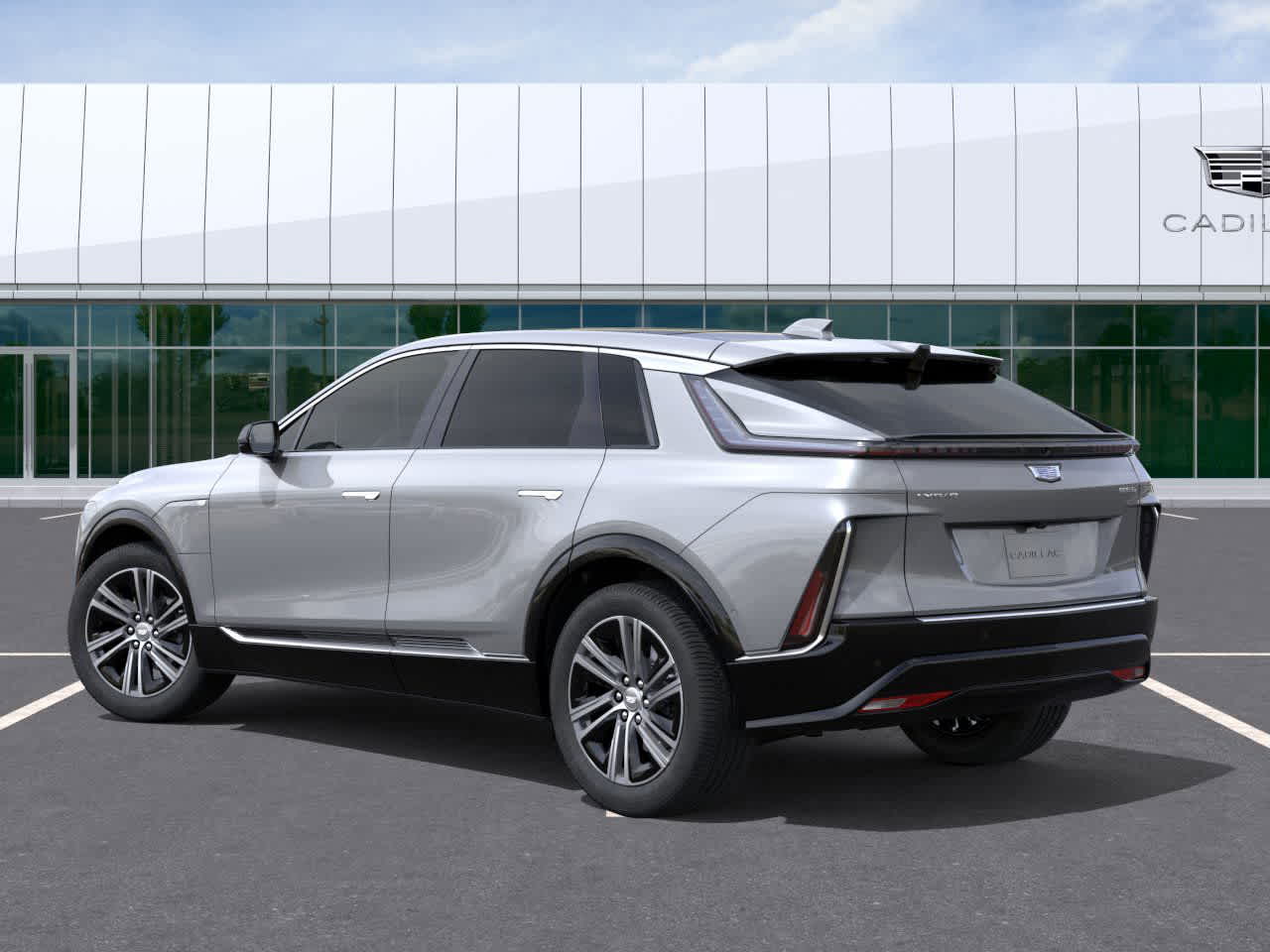 2025 Cadillac Lyriq Luxury photo 2