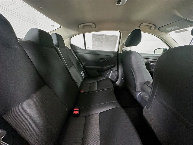 2025 Nissan Sentra SV photo 26