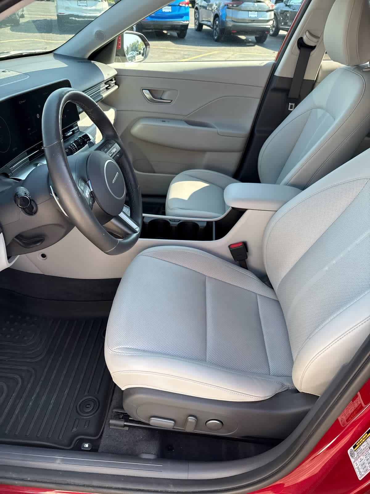 2024 Hyundai Kona Limited photo 4